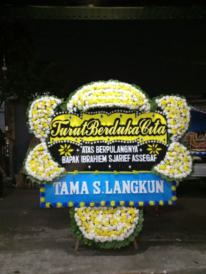 Papan Bunga Duka di Andong